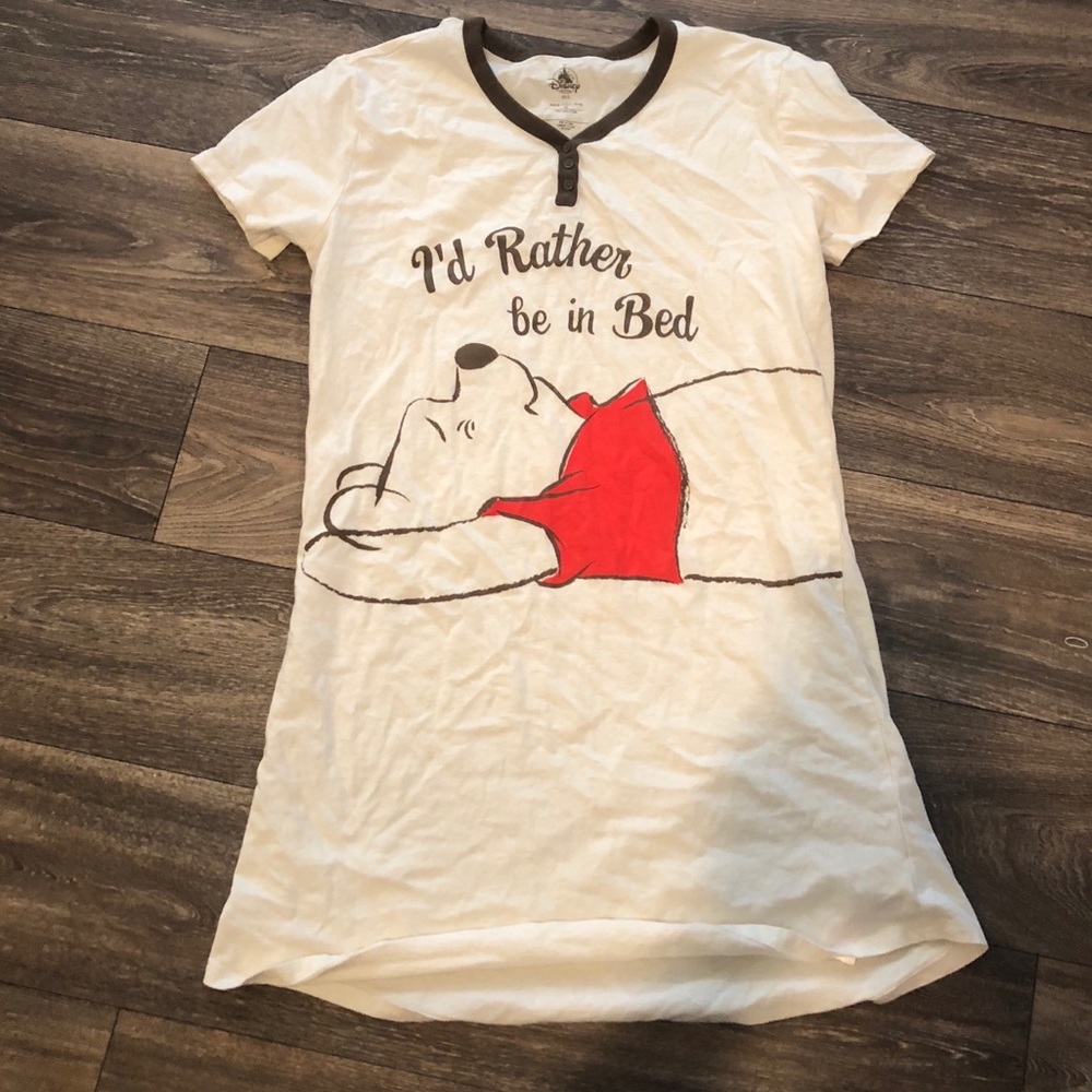 Winnie the Pooh night gown t shirt